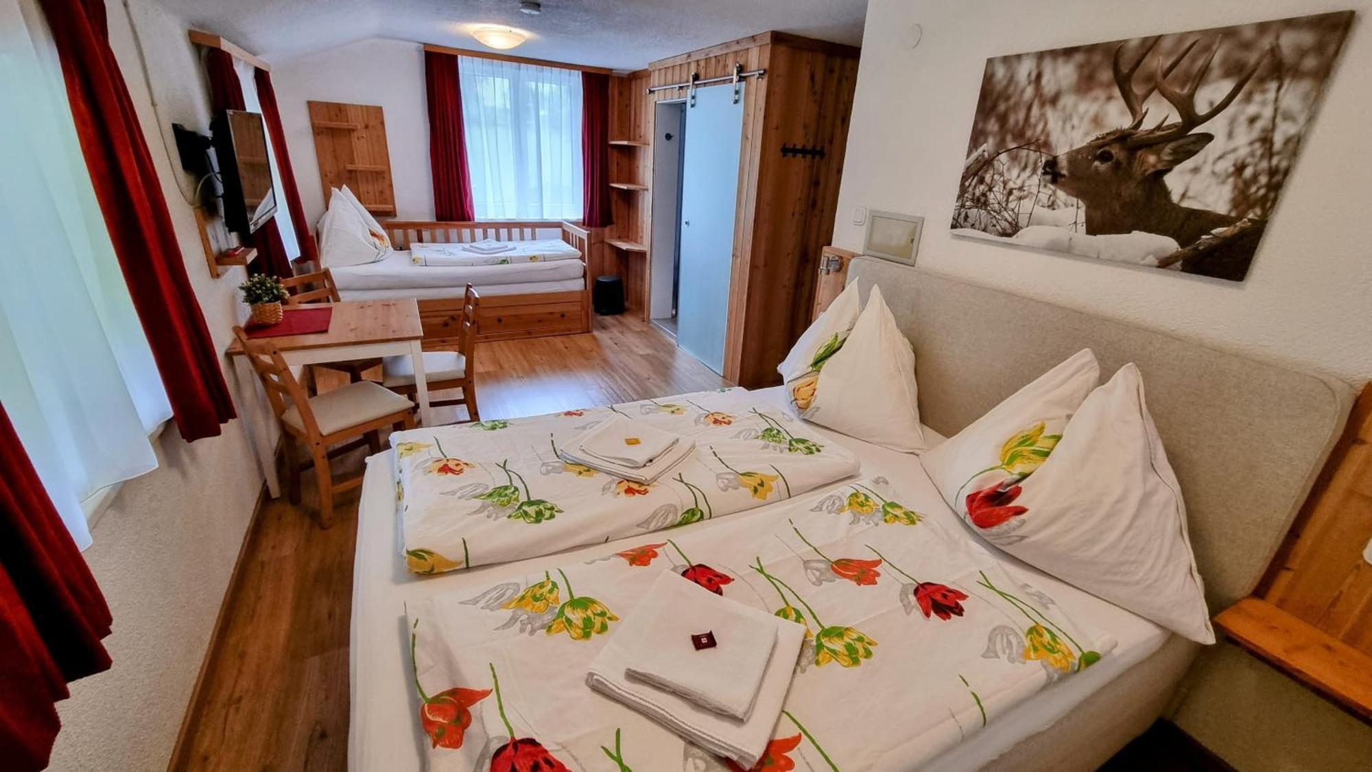 Gaestehaus Landhaus Tyrol Грийс-им-Селрейн Екстериор снимка
