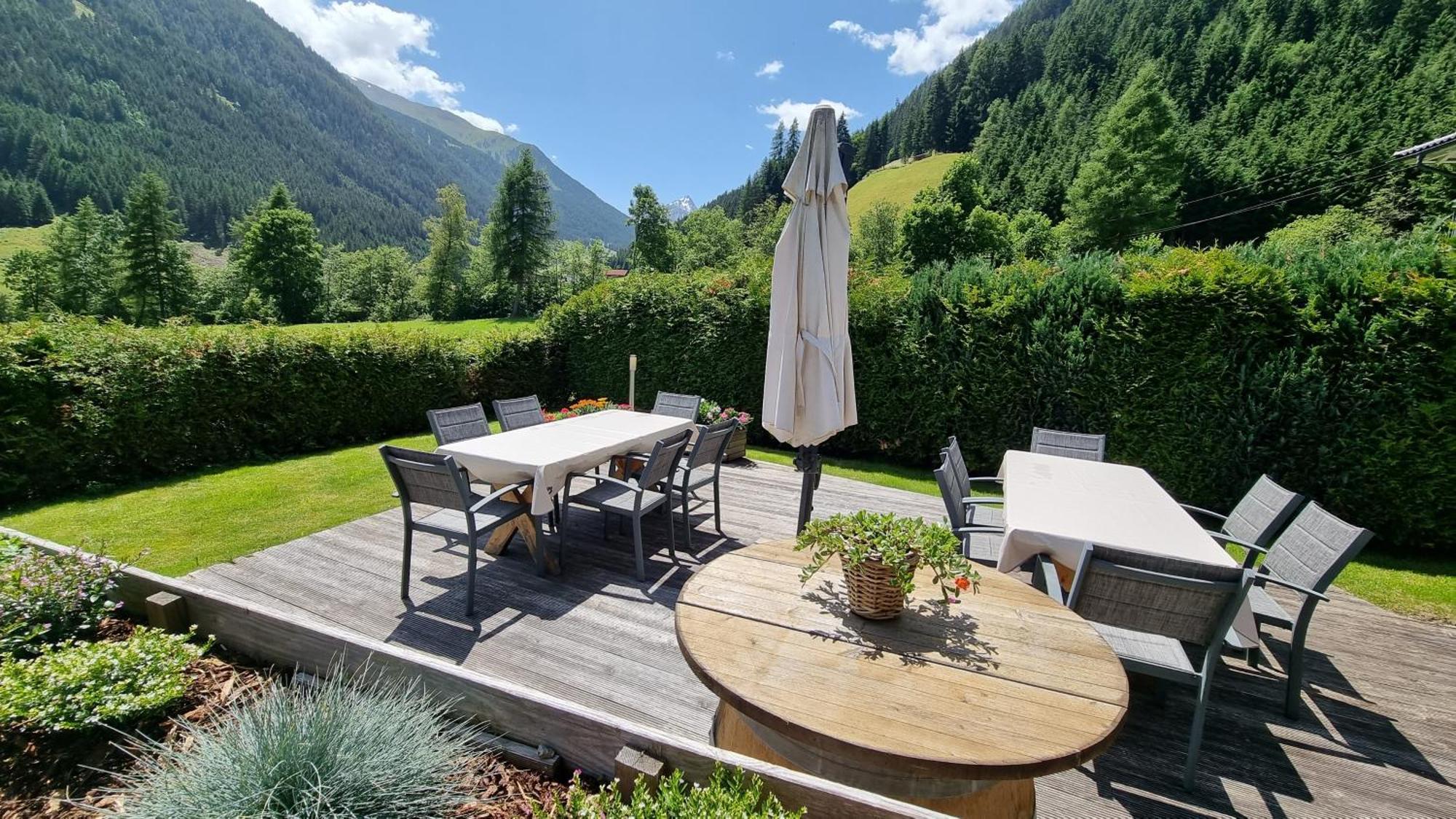 Gaestehaus Landhaus Tyrol Грийс-им-Селрейн Екстериор снимка